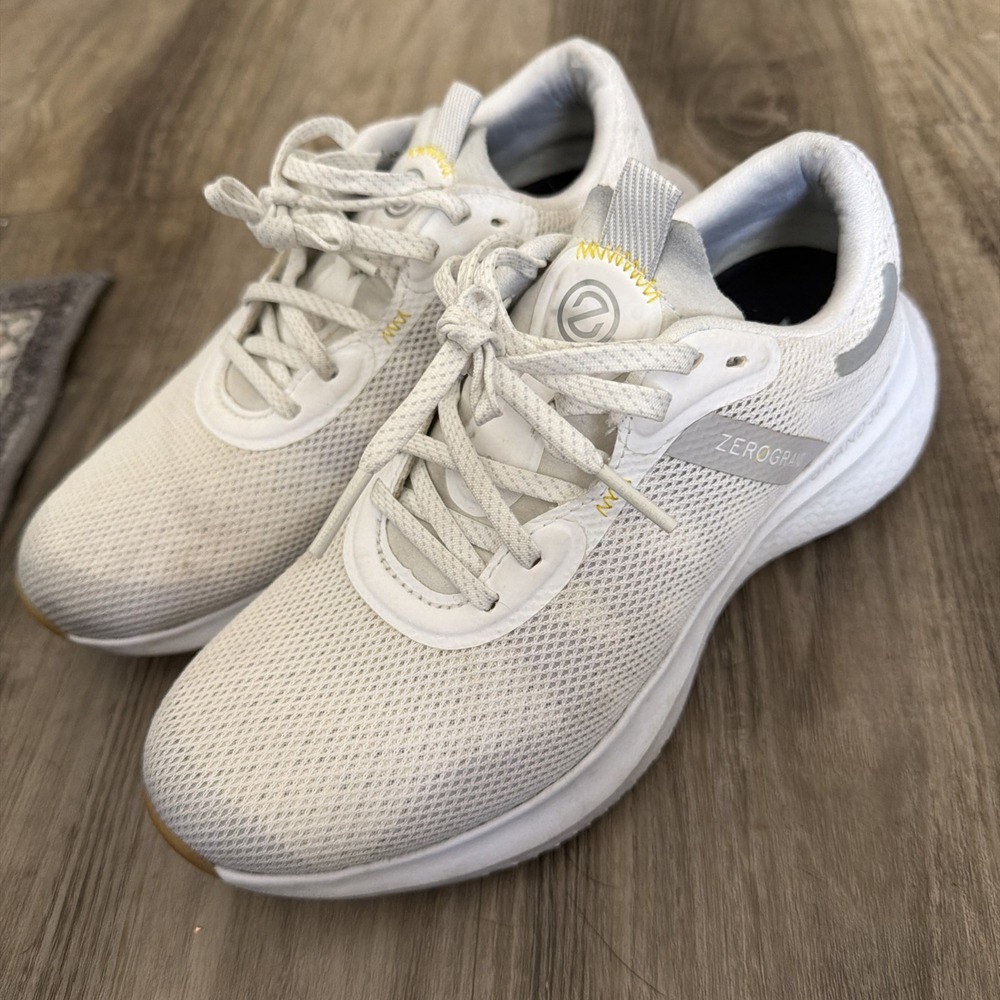 Cole Haan ZEROGRAND Outpace 2 SL Running Casual Shoes Women's Size 5.5B W22718